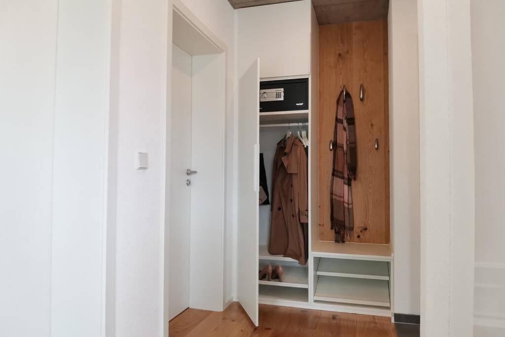 Moderne Ferienwohnung Rhenum Mit Wallbox Waldshut-Tiengen Ngoại thất bức ảnh